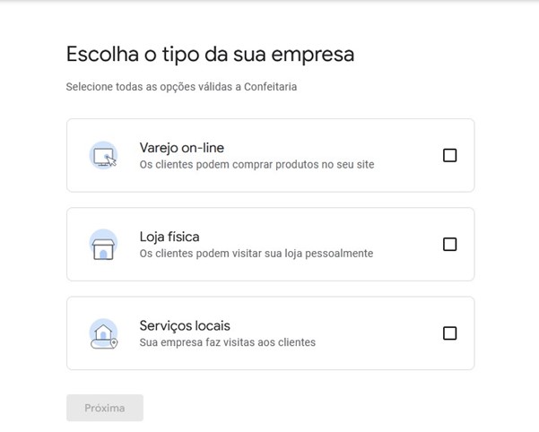 Imagem de fundo branco com três opções disponíveis a serem selecionadas, indicando o tipo da empresa que está sendo cadastrada na plataforma. As opções, são de varejo on-line, loja física, ou serviços locais.